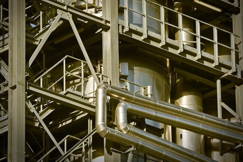 Industrieanlage mit Roboter Technik