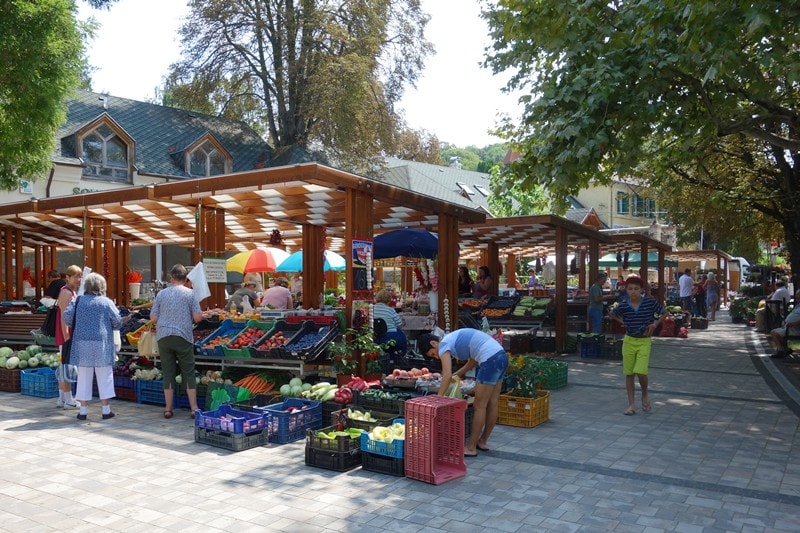 Bauernmarkt Balatonboglár Piac - Sebastian Starke